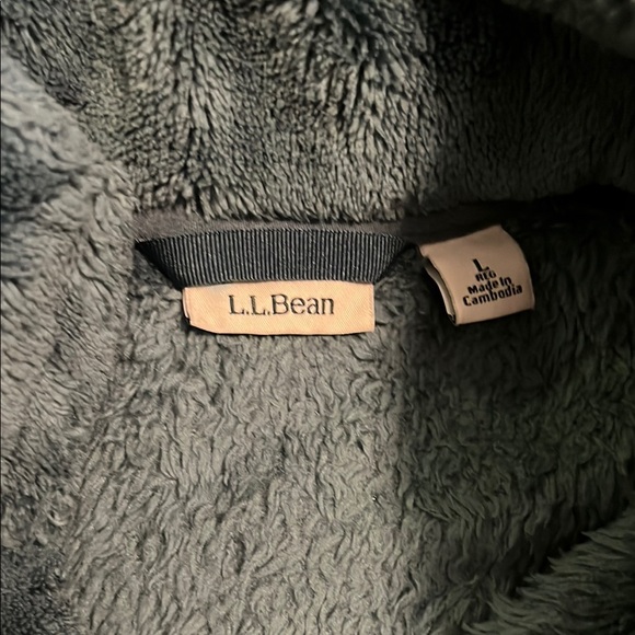 Women's L.L.Bean Hi-Pile Fleece Pullover - Picture 2 of 7